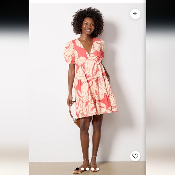 Evereve Hutch SS V Neck Mini Dress - Picture 1 of 8